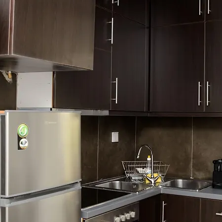 & Parking 100m Kerameikos Metro Apartment