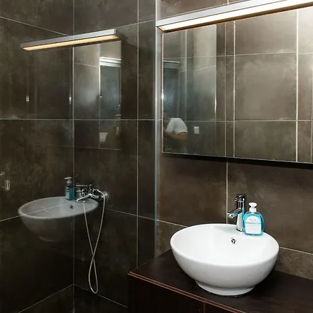 & Parking 100m Kerameikos Metro Apartment *