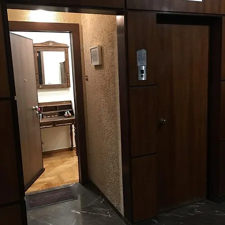 Апартаменты Elegant In Kolonaki-top Location!