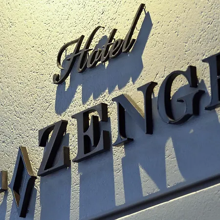 Lozenge Hotel 4*