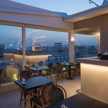 Lozenge Hotel 4*