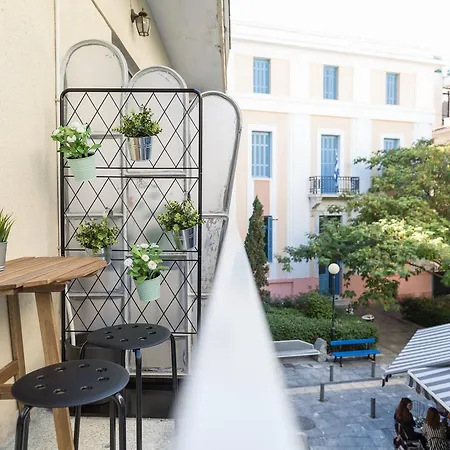 Sleek Flat In Syntagma By Upstreet Athens