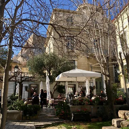 Authentic Elegance At Acropolis * Ateny