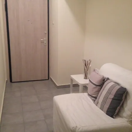 Alexandras Habitation Apartment *