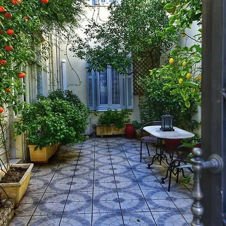 Authentic Elegance At Acropolis Apartament Ateny