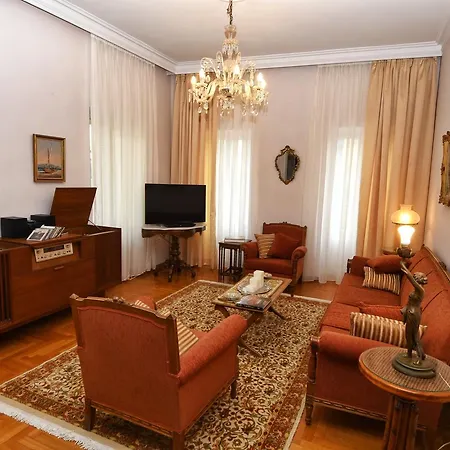 Apartament Authentic Elegance At Acropolis *