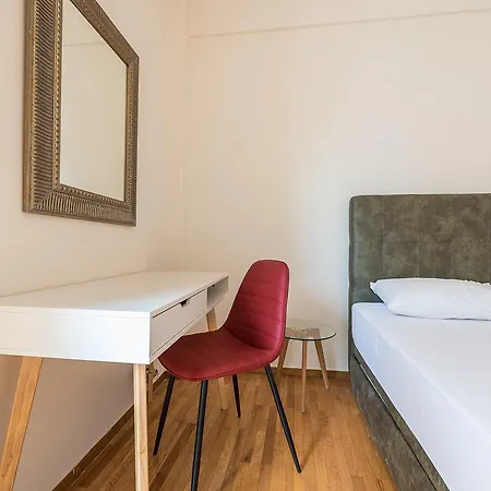 Crown Paradise Athens