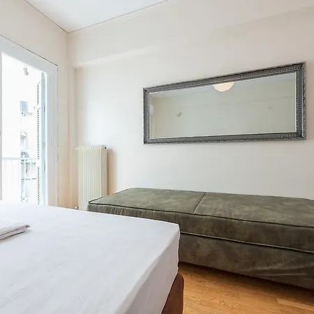 Apartment Crown Paradise Athens