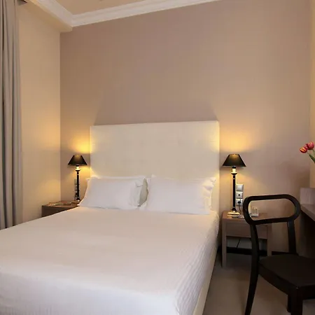 Lotus Hotel Atenas