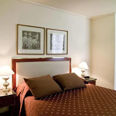 Ilisia Hotel