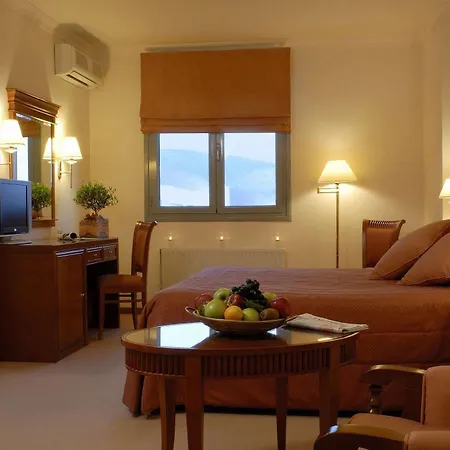 Hotel Atrium & Jacuzzi 4*