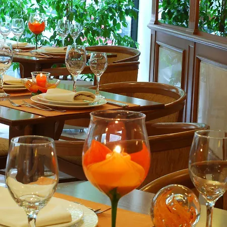 Hotel Atrium & Jacuzzi Athen