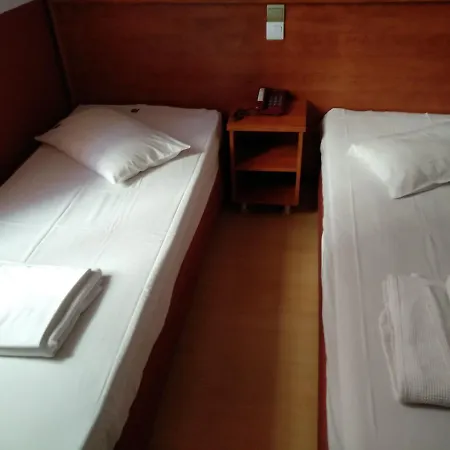 Diethnes Hotel 2*