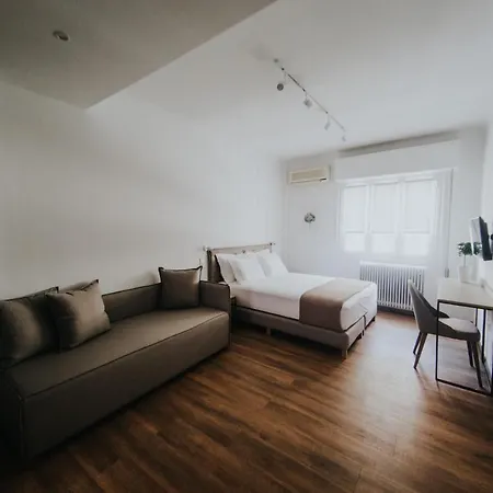 Voulis Attico & 3* Athènes