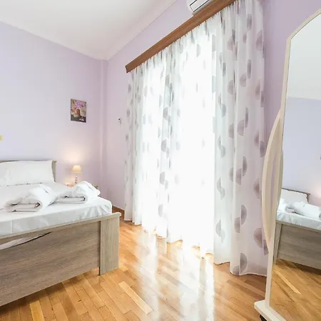 Comfy In Acropolis Area By Cloudkeys Athens