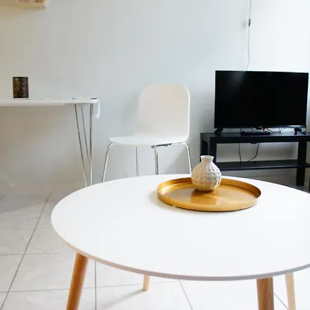 A&i & Aparthotel 3*