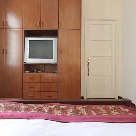 Pagrati Penthouse * Athens