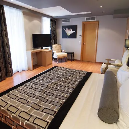 Hotel Nefeli 3*