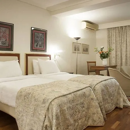 Ilisia Hotel