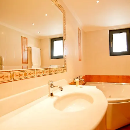 Hotel Nefeli 3*