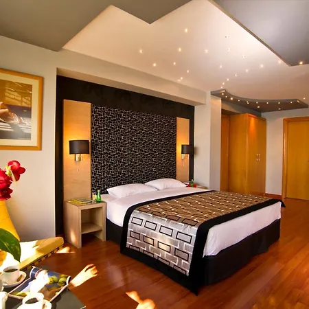 Hotel Nefeli 3*