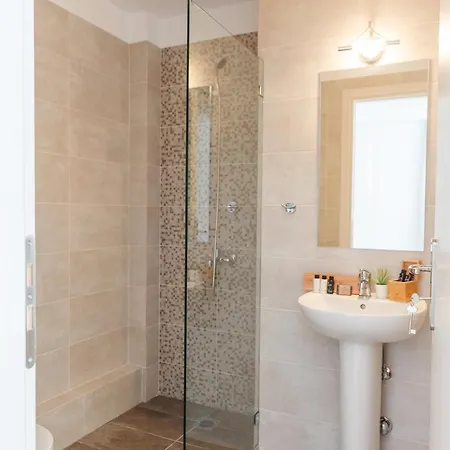 Hotel Tins - Atenas