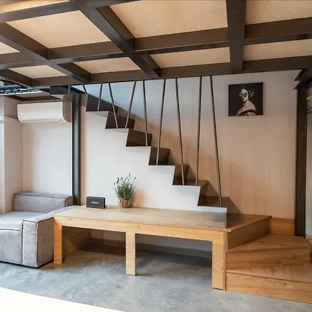 Apart-hotel Bespoke House