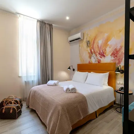 Market Portrait Hotel 3*