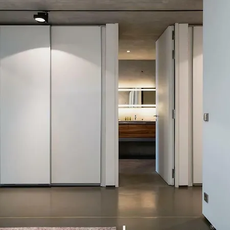 Villa 500m² Homm In Kerameikos