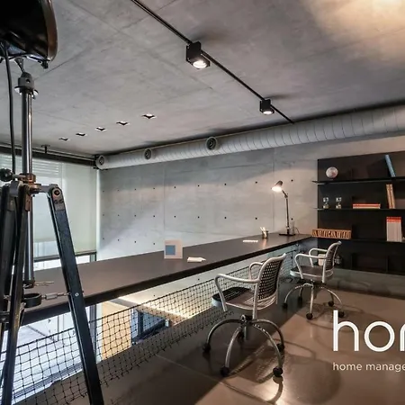 Villa 500m² Homm In Kerameikos
