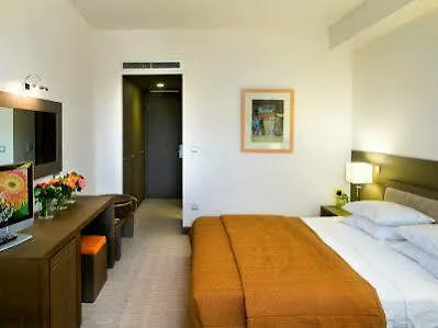 Hotel Amalia Atena