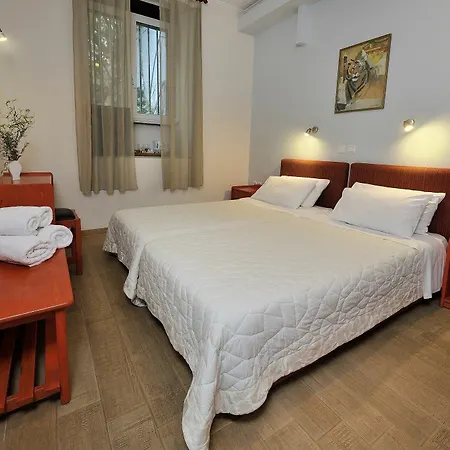 Hotel Dryades Atene