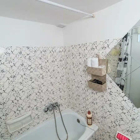 Vip Greece Petros Apartment *