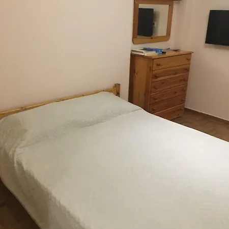Vip Greece Petros Apartment *