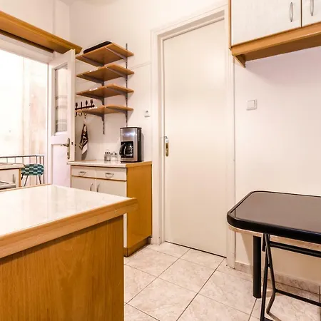 Petaluda House 3 Atene