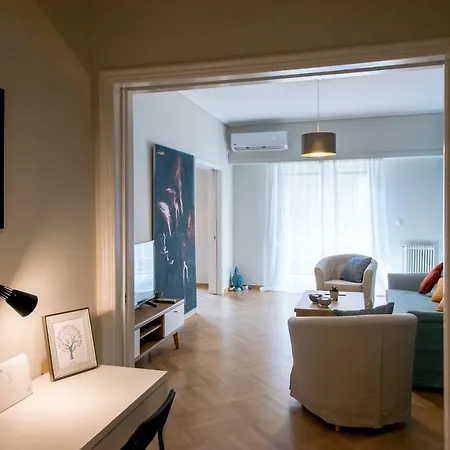Darsiss 2 - Museum Apartment *