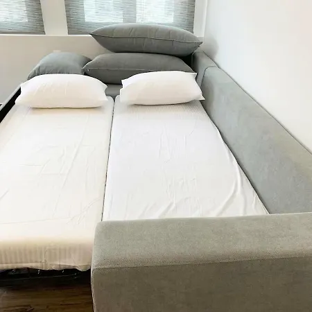 Apartment Cosmosdome / In The Heart Of !