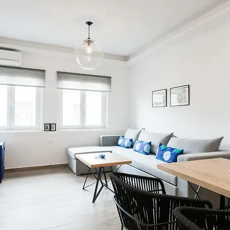 Apartment Cosmosdome / In The Heart Of !