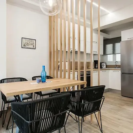 Cosmosdome / In The Heart Of ! Apartment Athens