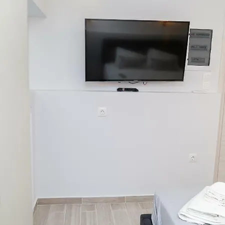 Helen Vip Happy House Vipgreece Apartment *