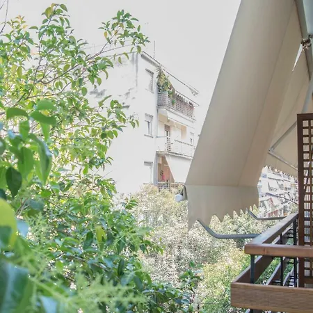 Apartment Chic And Minimal Close To Thissio Metro