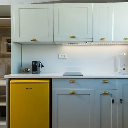 Aparthotel Downtown Lofts - The Acropolis Observatory 3*