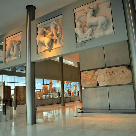 Elegant Acropolis Apartment