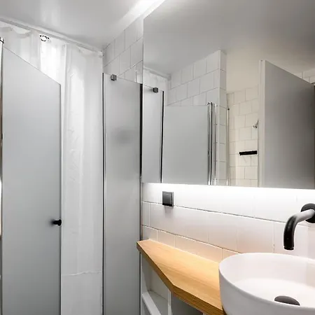 Hotell Mosaikon 2*