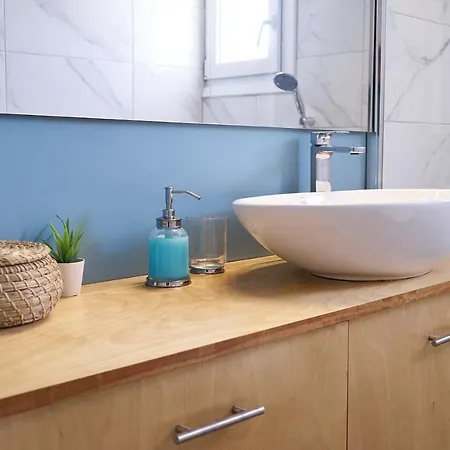 “blue Oasis” In The Heart Of Koukaki! Apartment *