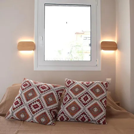 Petite Paradise In Center Apartment *