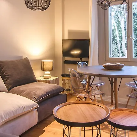 Acropolis Luxury House *