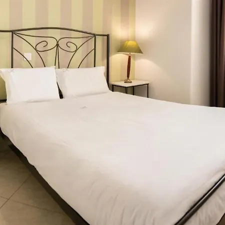Hotel Kimon *