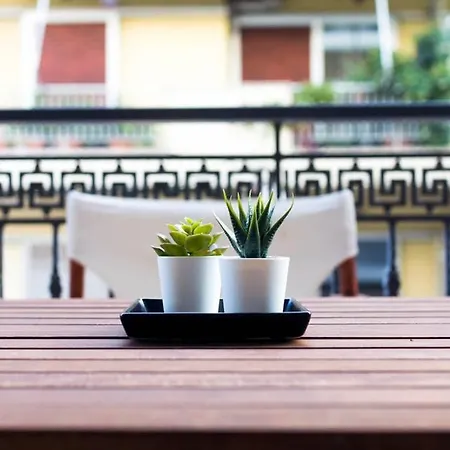 Apartment Spacious 2 Bedroom In Thessio Athen