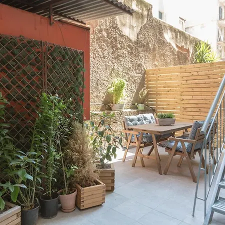 Cozy Flat With Terrace & Patio, Next To Lycabettus * Athens